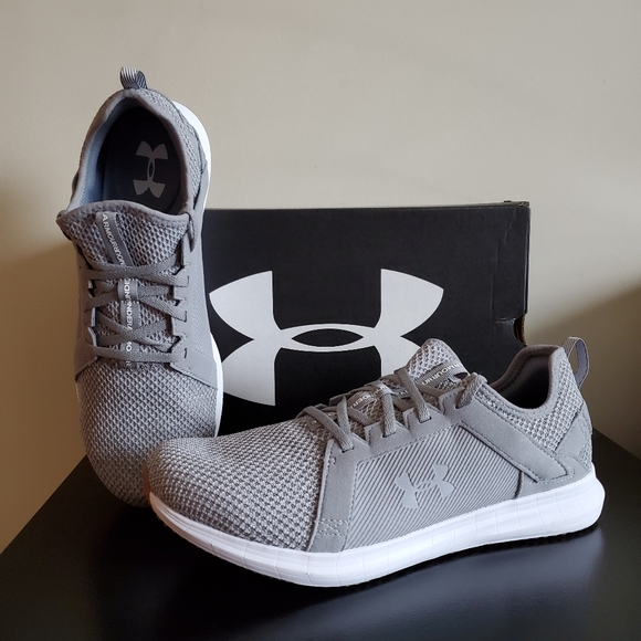 under armour lounge men's sneakers